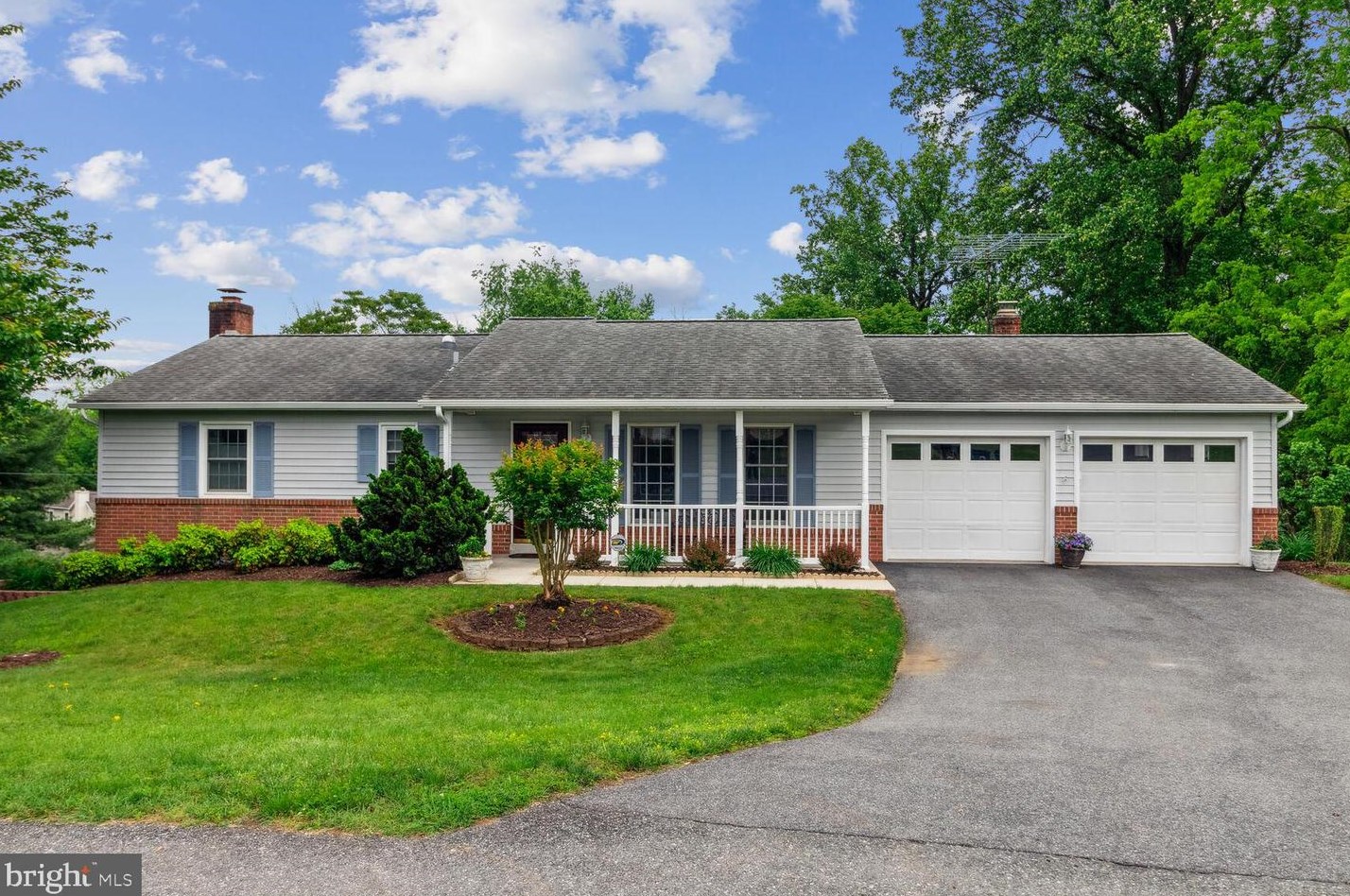 13732 Hillside Ave, Graceham, MD 21788-2149