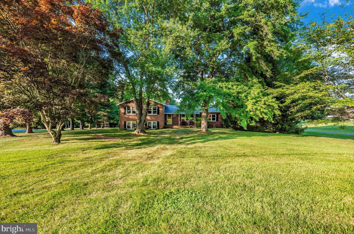 3541 Chick Ln, Brunswick, MD 21758