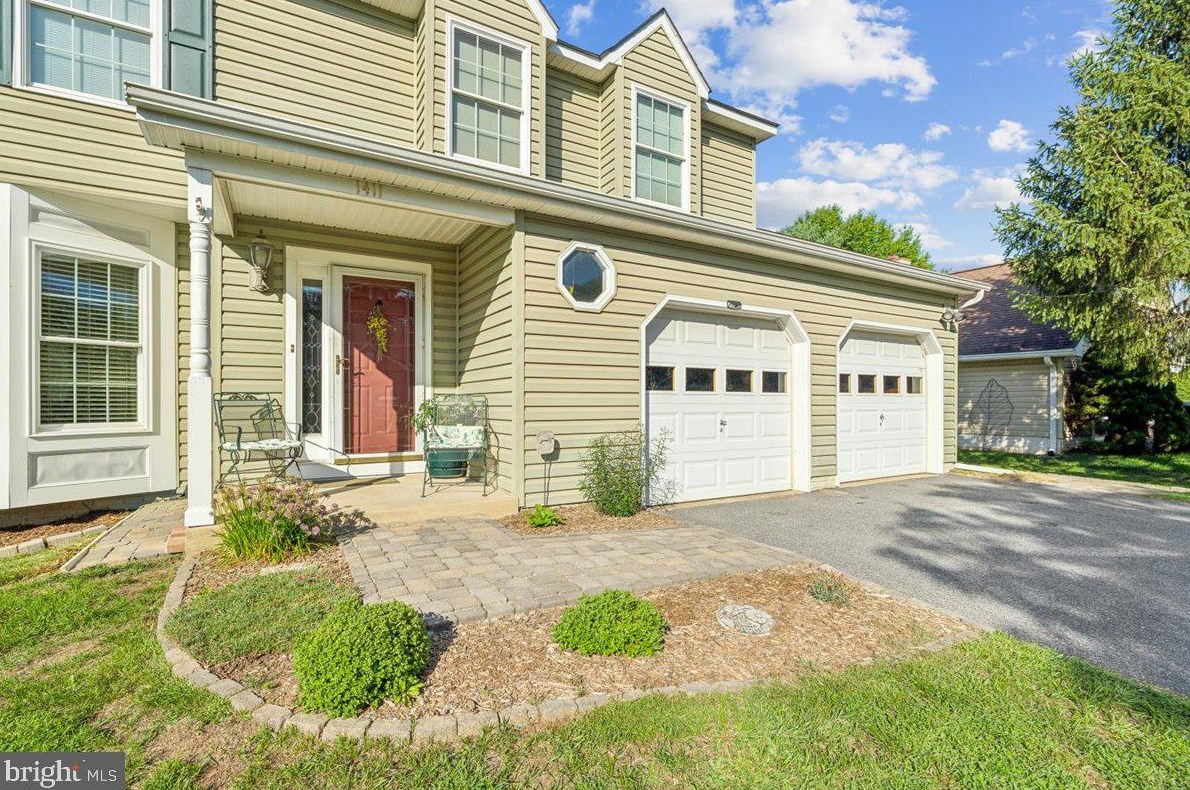 1411 Teal Ln, Frederick, MD 21703-1387