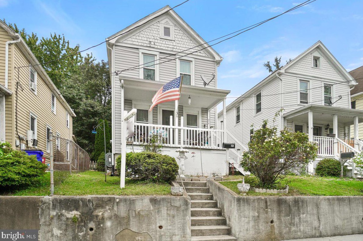 213 B St, Brunswick, MD 21716-1125