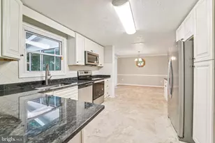 9401 Daysville Ave, Walkersville, MD 21793 - Photo 8