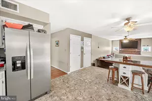 2703 Meadow Ridge Ct, Myersville, MD 21773 - Photo 8