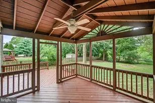 2703 Meadow Ridge Ct, Myersville, MD 21773 - Photo 28