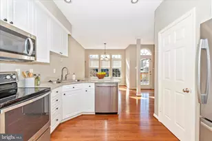 2409 Rippling Brook Rd, Frederick, MD 21701 - Photo 14