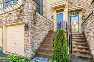 2409 Rippling Brook Rd, Frederick, MD 21701 - Photo 2