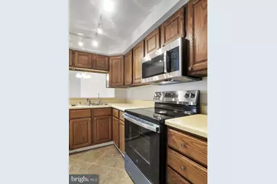811 Stratford Way #D, Frederick, MD 21701 - Photo 10