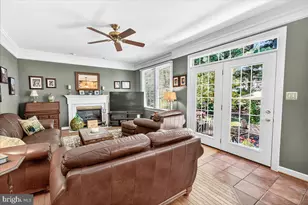 7010 Club House Cir, New Market, MD 21774 - Photo 22