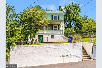 7 W B Street, Brunswick, MD 21716 - Photo 1