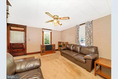 7 W B Street, Brunswick, MD 21716 - Photo 22