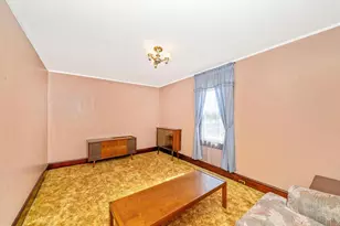 7 W B St, Brunswick, MD 21716 - Photo 14