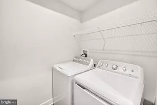 3207 Thornapple Dr, Frederick, MD 21704 - Photo 16