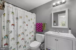 9 9th Ave, Brunswick, MD 21716 - Photo 32