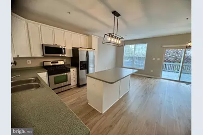 1945 Fieldstone Way, Frederick, MD 21702 - Photo 6