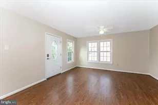 10742 Lake Edge Ct, New Market, MD 21774 - Photo 6