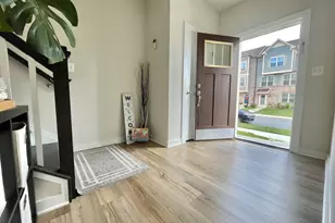 8608 Shady Pines Dr, Frederick, MD 21704 - Photo 2