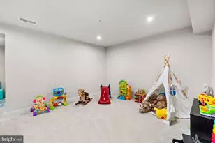 203 Baughmans Ln, Frederick, MD 21702 - Photo 48