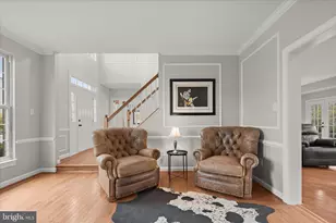 11207 Bramblewood Ct, Ijamsville, MD 21754 - Photo 6