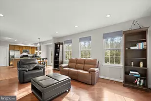 11207 Bramblewood Ct, Ijamsville, MD 21754 - Photo 26