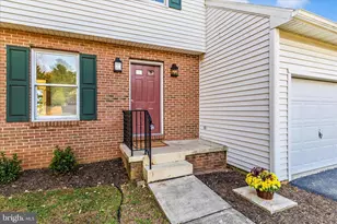 10255 Rollingridge Ct, Myersville, MD 21773 - Photo 2