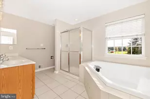 102 Sunlight Dr, Frederick, MD 21702 - Photo 30