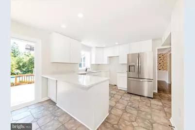 8395 Buckeye Court, Frederick, MD 21702 - Photo 10