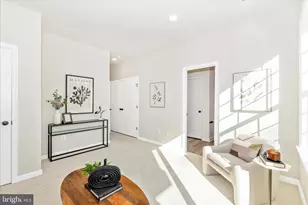 306D Baughmans Ln, Frederick, MD 21702 - Photo 6