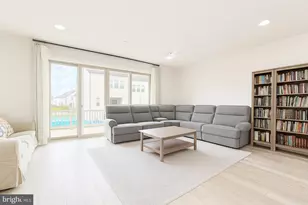 8642 Satinwood Dr, Frederick, MD 21704 - Photo 6