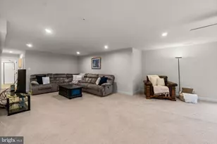 5245 Red Maple Dr, Frederick, MD 21703 - Photo 32