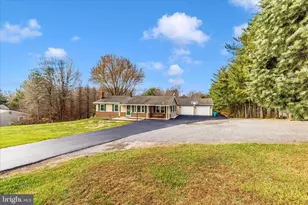 11378 Canary Dr, Ijamsville, MD 21754 - Photo 38