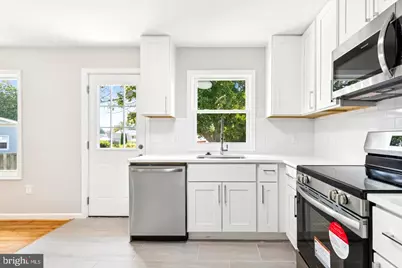 3805 Bedford Dr., Jefferson, MD 21755 - Photo 8