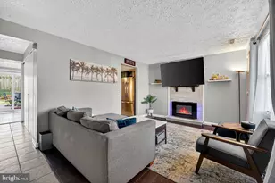 213 Deervalley Dr, Frederick, MD 21702 - Photo 8