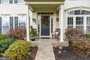 4805 Bennington Pl E, Jefferson, MD 21755 - Photo 4