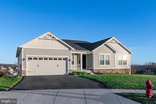 401 Karn Pl, Brunswick, MD 21716 - Photo 2