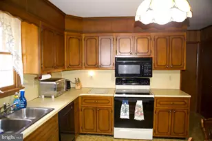 8206 Falstone Ct, Frederick, MD 21702 - Photo 4