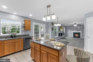 5203 Ivywood Dr S, Frederick, MD 21703 - Photo 8