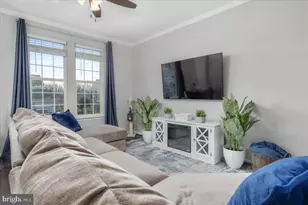 2445 Lakeside Drive, Frederick, MD 21702 - Photo 4