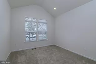 1115 Long Farm Cir, Brunswick, MD 21716 - Photo 28