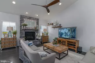 1115 Long Farm Cir, Brunswick, MD 21716 - Photo 10