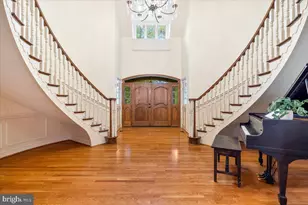 5948 White Flint Dr, Frederick, MD 21702 - Photo 8