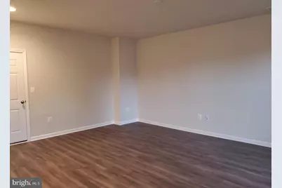 304 Faversham Pl, Frederick, MD 21701 - Photo 4