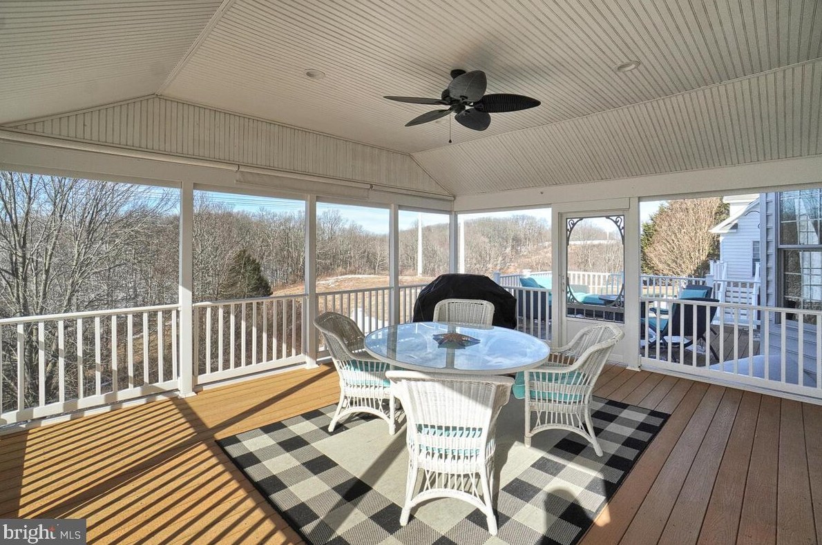 12563 Quiet Stream Ct, Mount Airy MD exterior