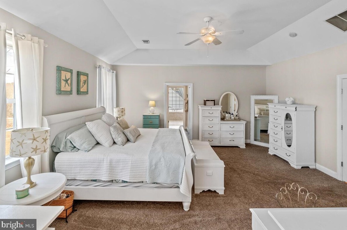 12563 Quiet Stream Ct, Mount Airy MD exterior