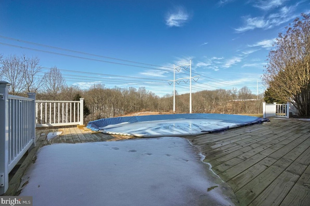 12563 Quiet Stream Ct, Mount Airy MD exterior