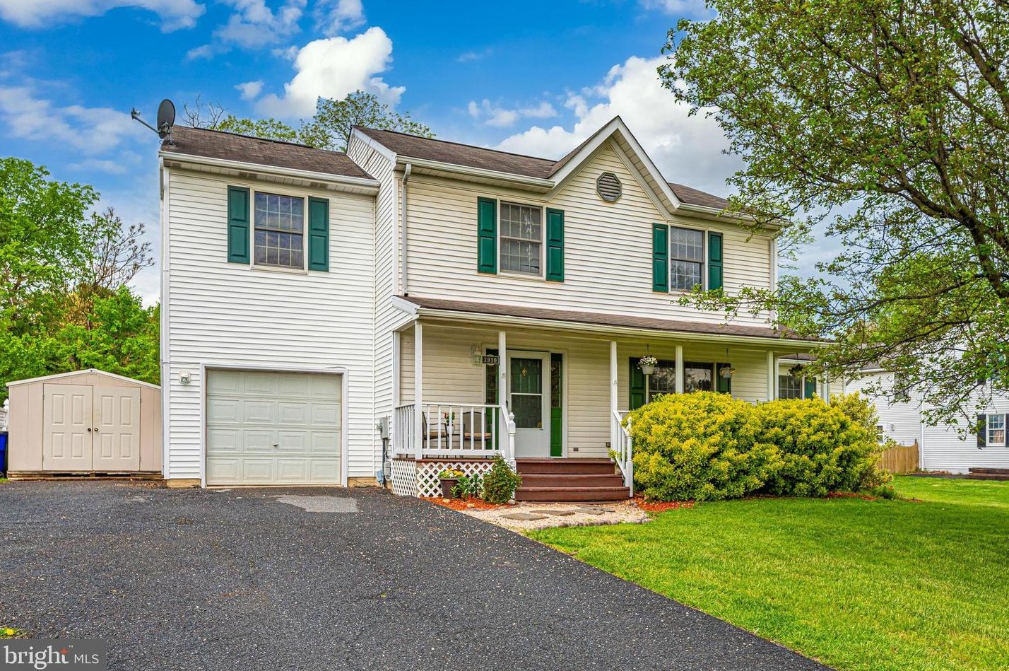 3910 Red Leaf Ct, Point Of Rocks, MD 21777-2043