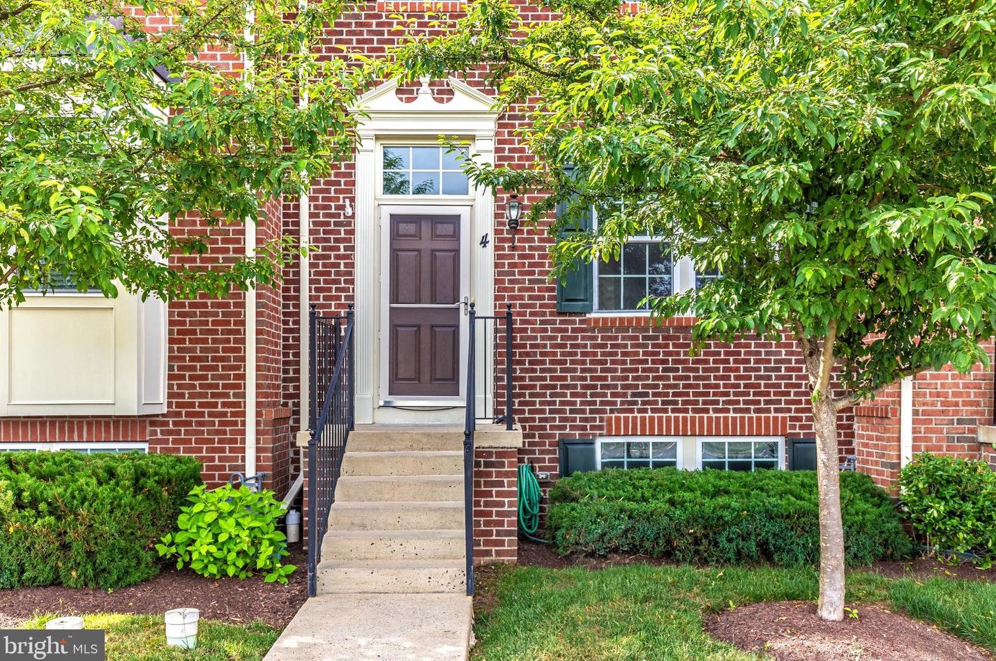 4 Wash House Cir, Middletown, MD 21769