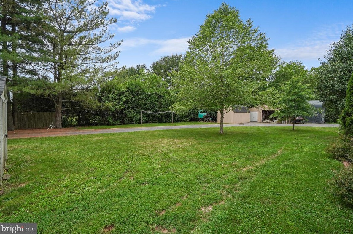 4304 Bartholows Rd, Mount Airy MD  21771-4916 exterior