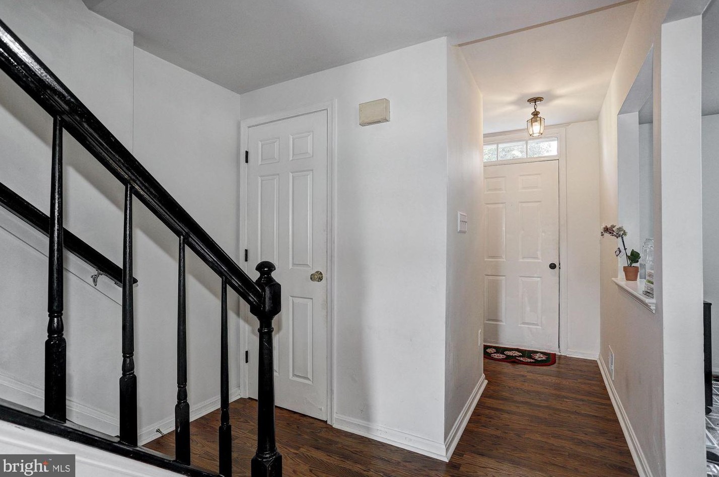 8013 Waterview Ct, Frederick, MD 21701