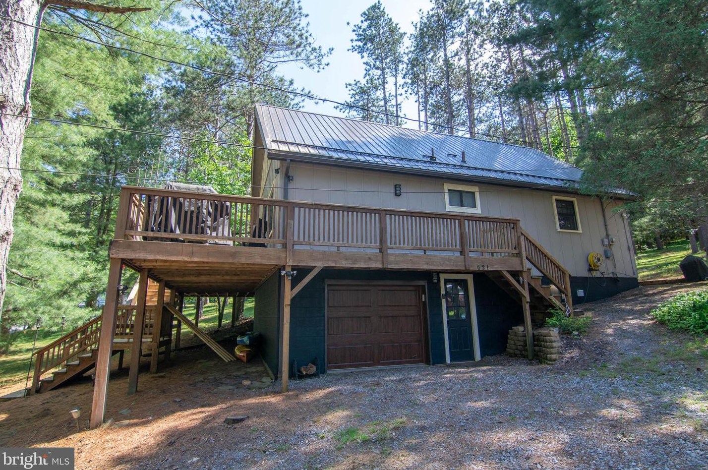 621 Sky Valley Dr, Swanton, MD 21561