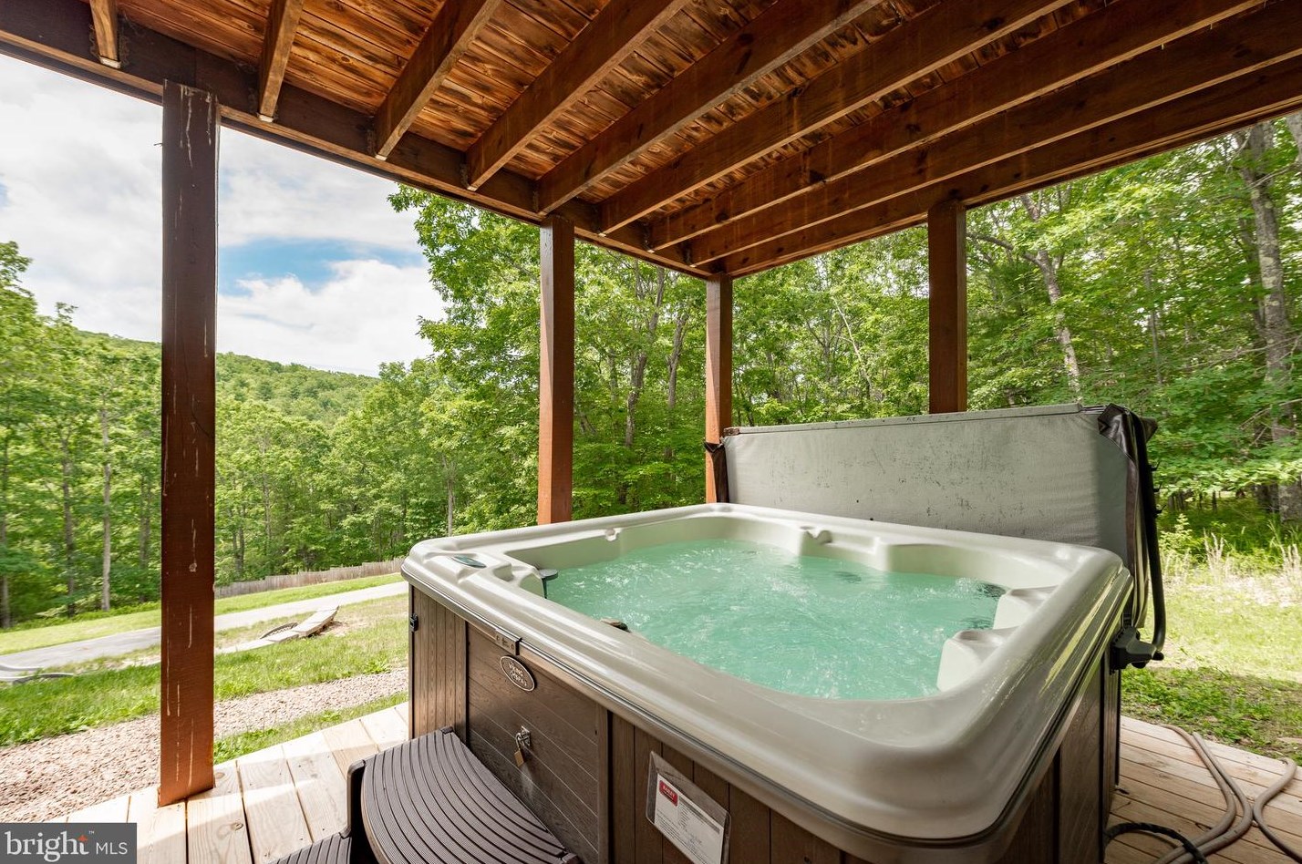 1877 Glade Rd, Swanton MD  21561 exterior