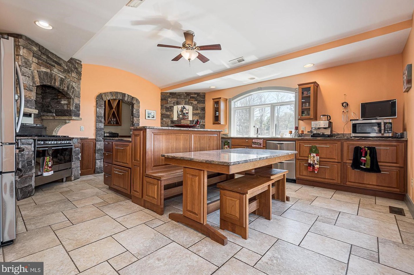 72 Glenrise Rd, Swanton, MD 21561